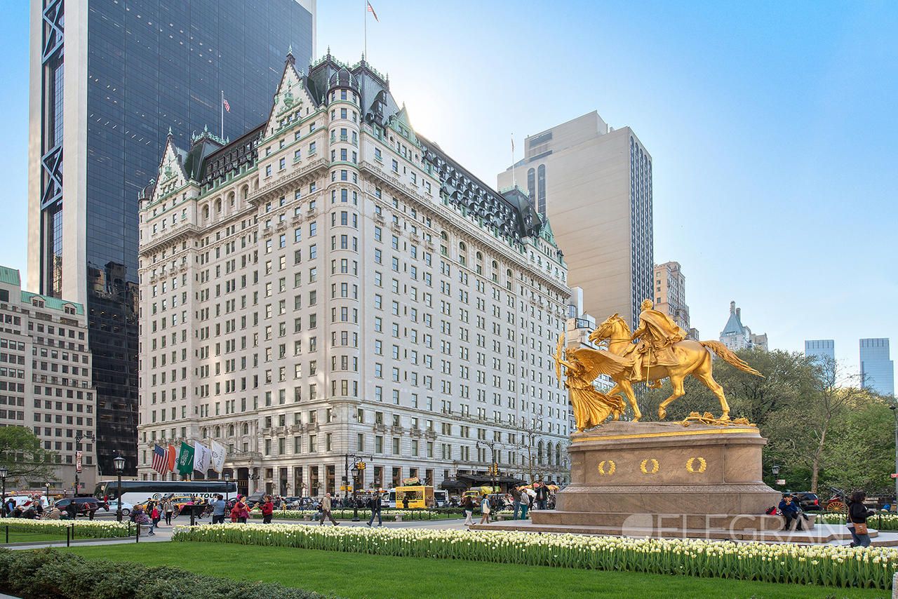 Plaza Hotel New York facade