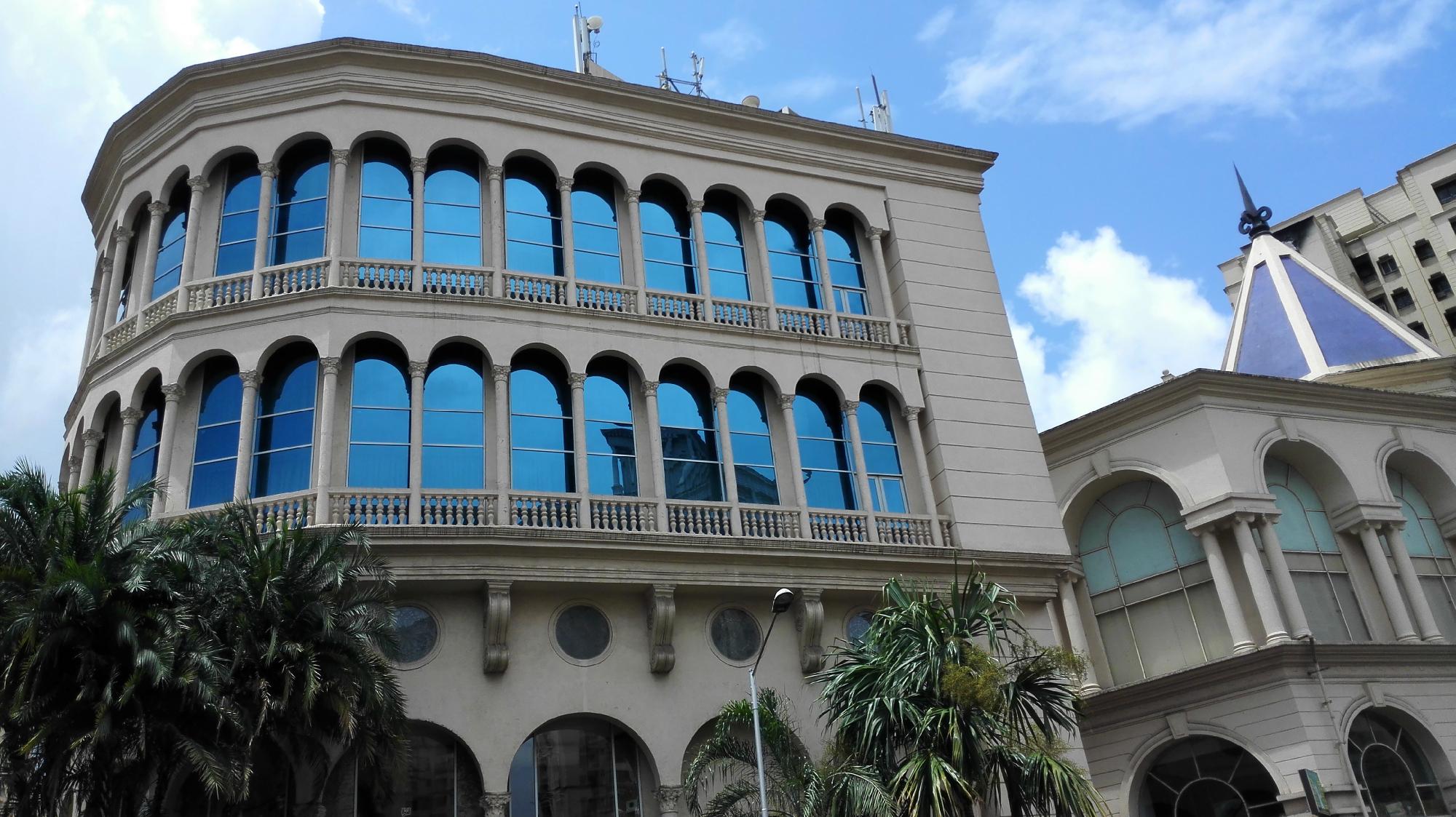 Rodas Hotel Powai Mumbai facade